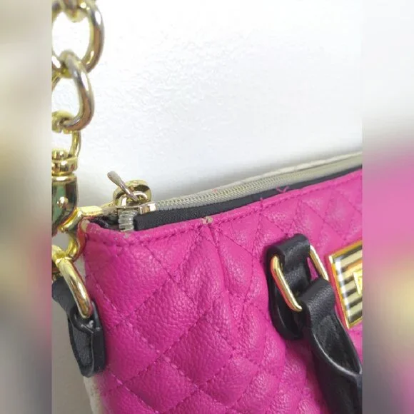 Betsey Johnson Womens Pink Quilted Shoulder Bag - Picture 4 of 14